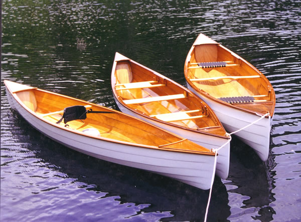 canoe material: wood vs. fiberglass vs. aluminum camping